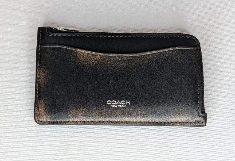 Coach New York Zip Card Case RFID - Loved Leather